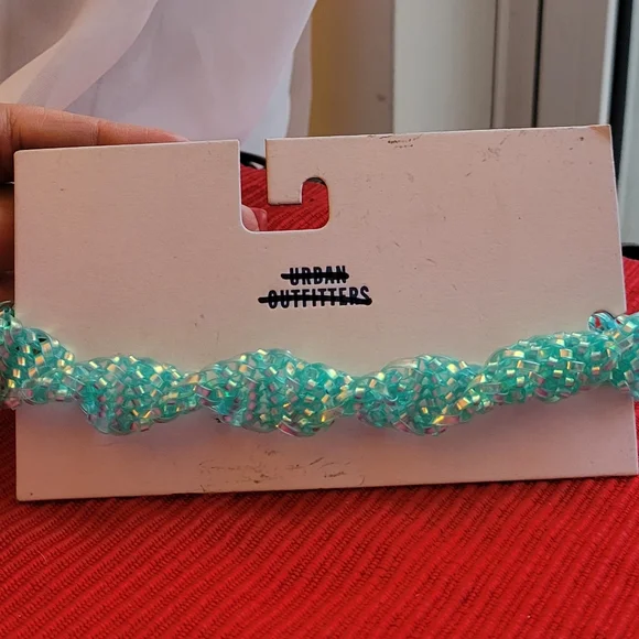 🌴 Urban Outfitters Charming Beaded Choker Necklace with Pearl Accent New - Picture 4 of 6